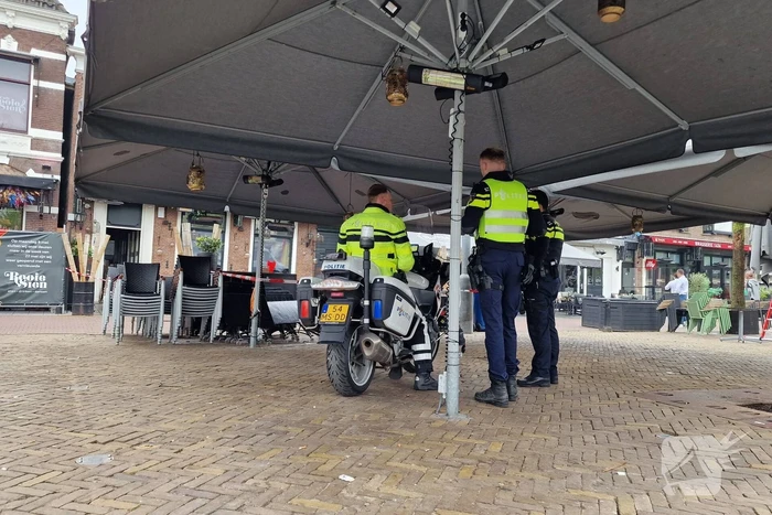 Brandbom tegen horecagelegenheid gegooid