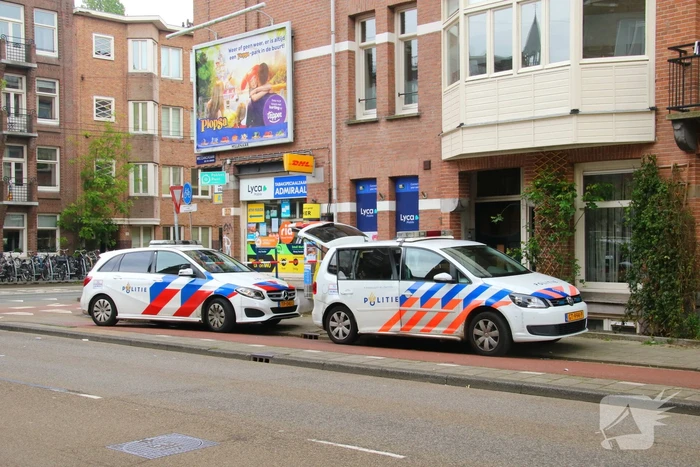 Twee verdachten slaan op de vlucht na overval tabakspeciaalzaak Admiraal