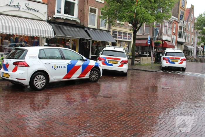 Straat afgezet na brand in gebouw basisschool Lucas van Leyden