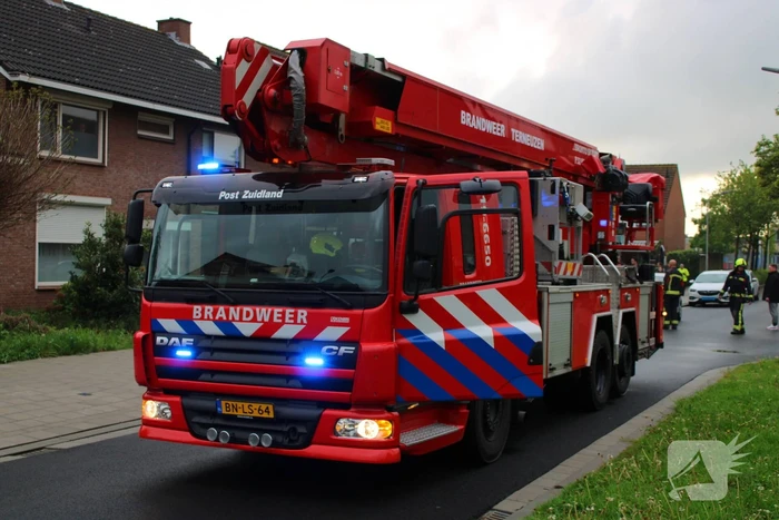 Brand in schoorsteen snel gedoofd
