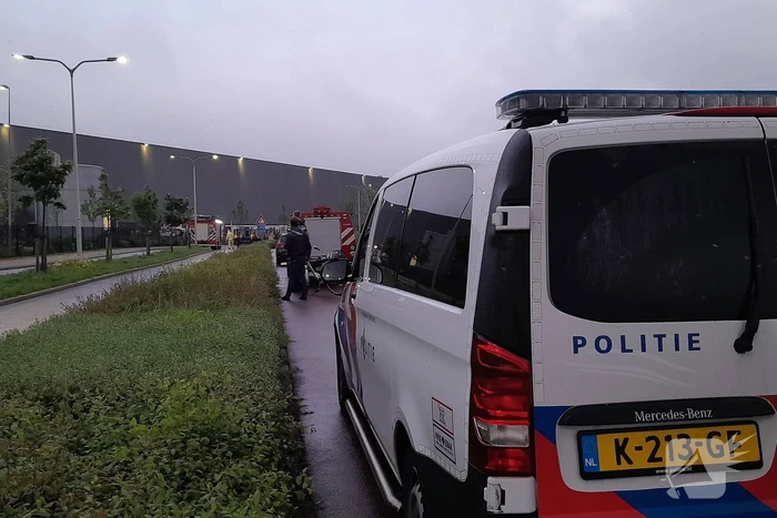 Lammetje raakt te water
