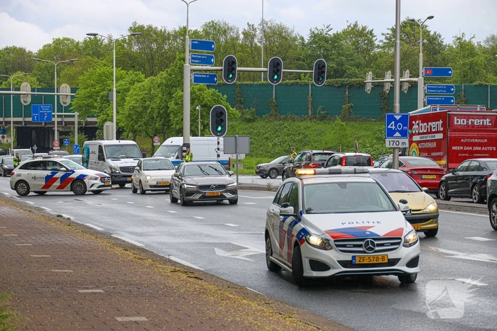 Flinke schade en gewonden bij kop-staart botsing