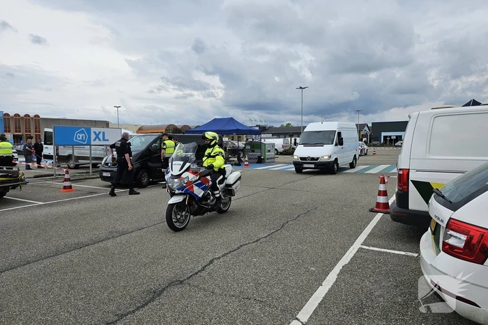 Grootschalige controle door verschillende instanties