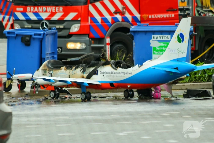 Prototype elektrisch vliegtuigje brandt uit tijdens test