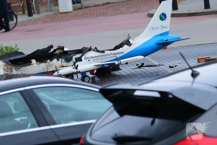 Prototype elektrisch vliegtuigje brandt uit tijdens test