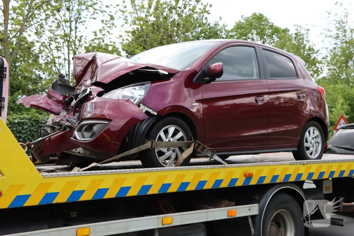 Kop-staartbotsing leidt tot gewonde