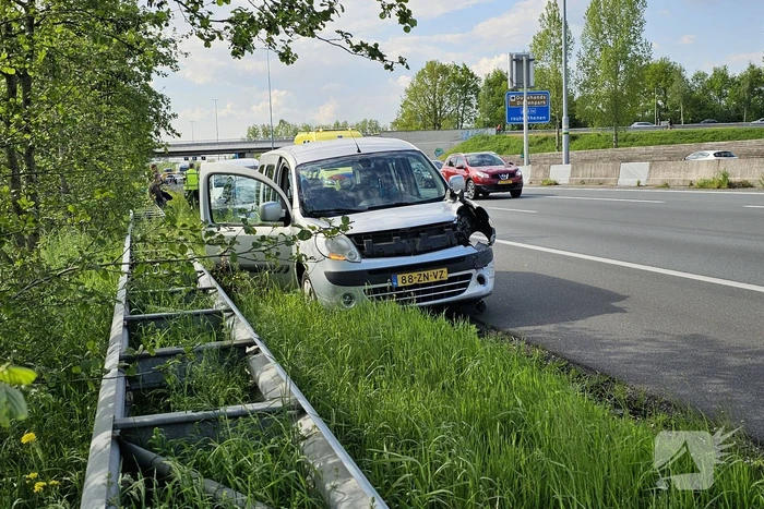 Drie auto's betrokken bij botsing