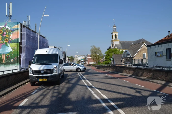 Hefbrug gestremd door storing
