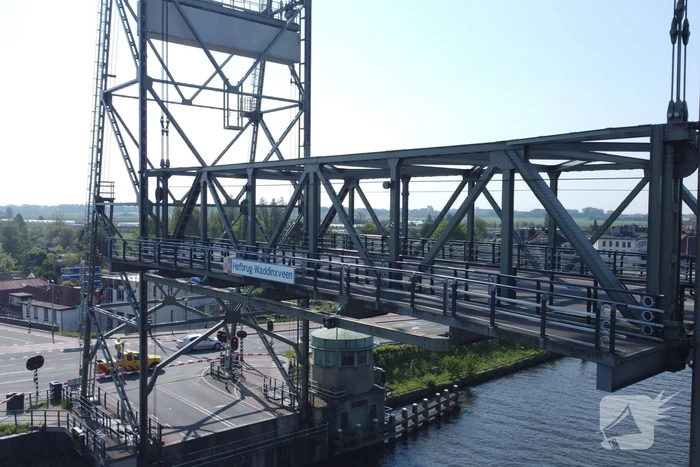 Hefbrug gestremd door storing