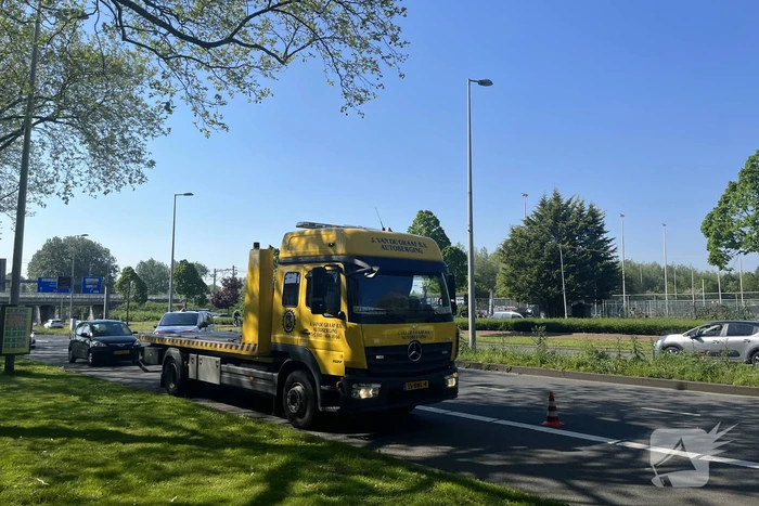 Flinke schade bij botsing personenauto's