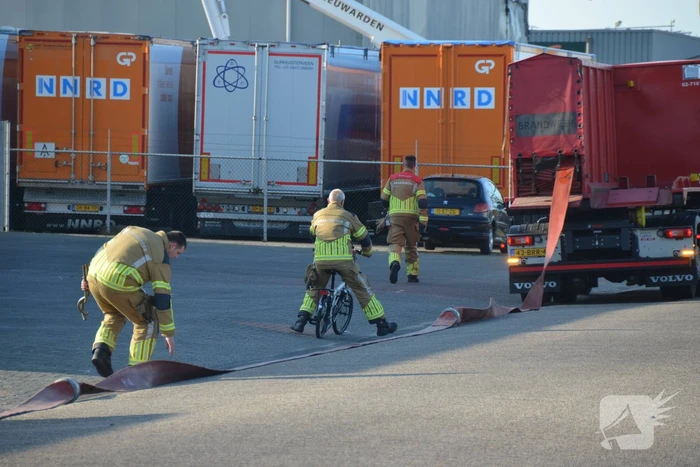 Zeer grote brand in loods