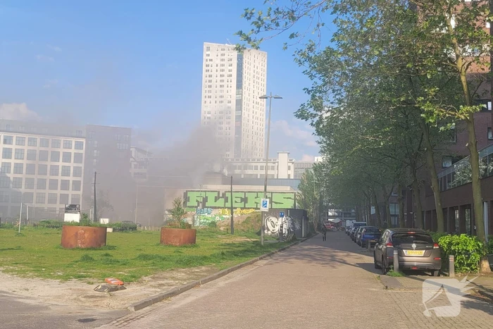 Zeer grote brand in leegstaande loods