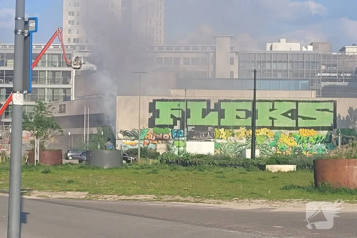 Zeer grote brand in leegstaande loods
