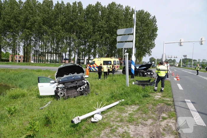 Verkeerscamera betrokken bij botsing