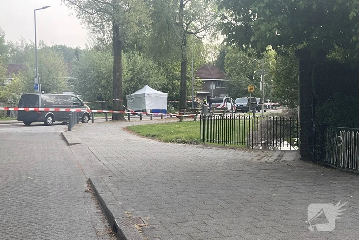 Overleden persoon aangetroffen in water