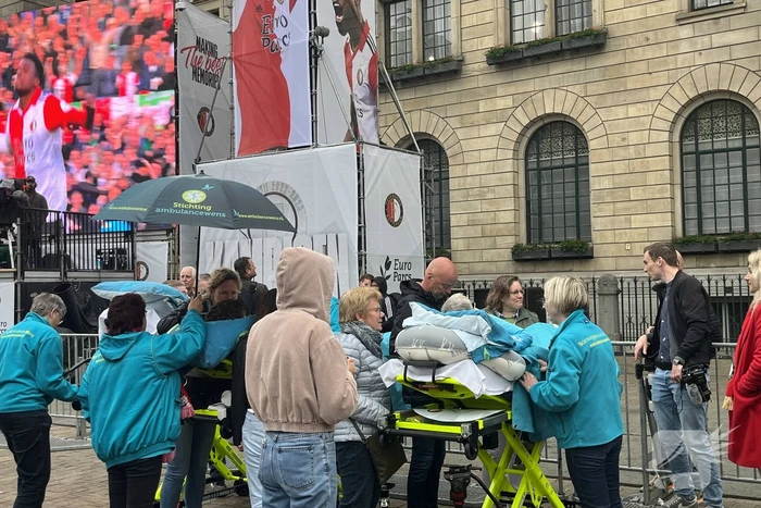 Feyenoord-fans verzamelen zich voor de huldiging