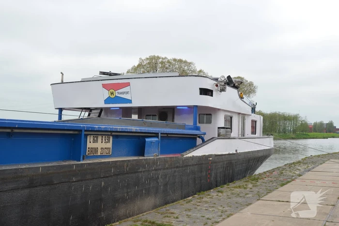 Beschadigde HRMK spoorbrug verstoort treinverkeer