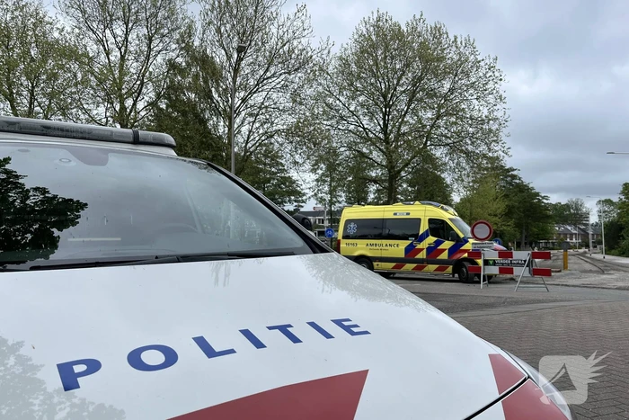 Fietsster gewond bij botsing met auto