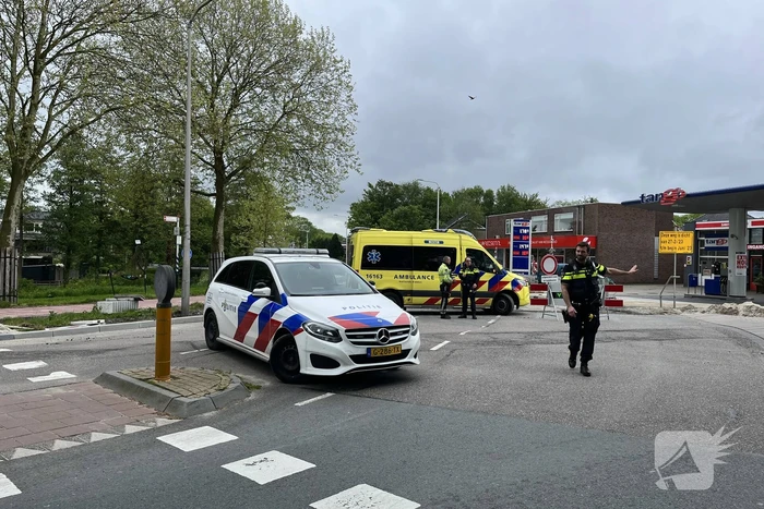 Fietsster gewond bij botsing met auto