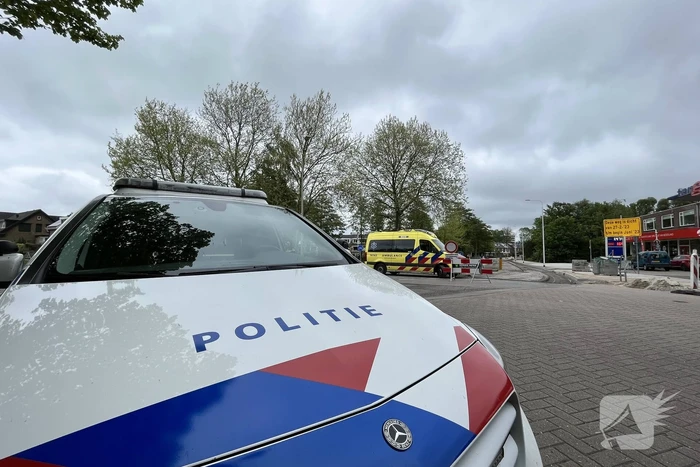 Fietsster gewond bij botsing met auto