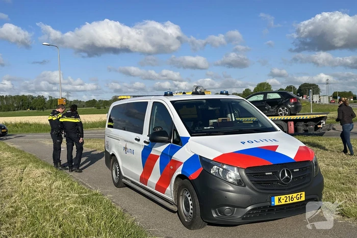 Botsing tussen drie personenauto's