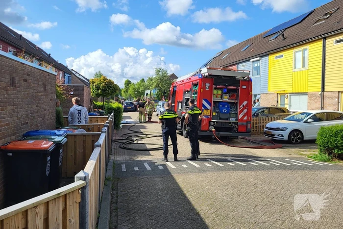 Brandweer ingezet voor woningbrand