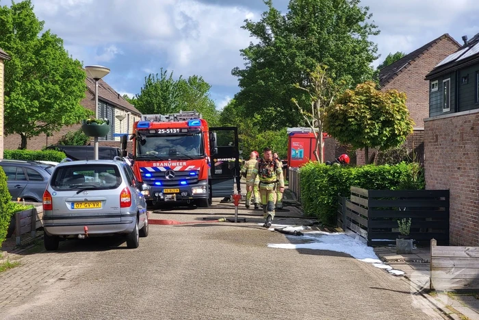 Brandweer ingezet voor woningbrand