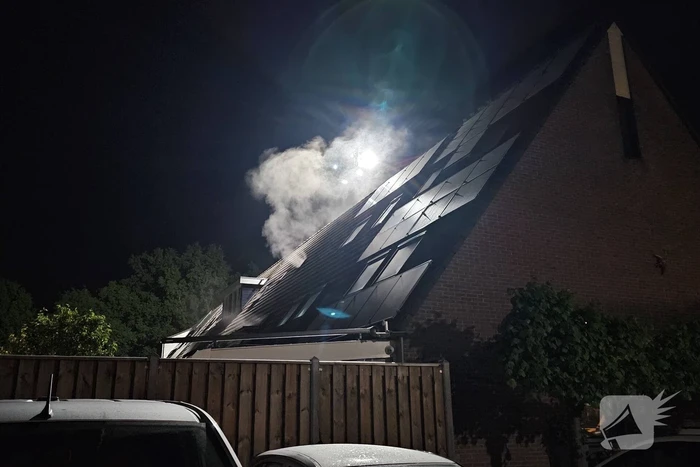 Brand op zolder van woning