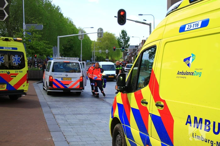 Man met verward gedrag gewond aangetroffen