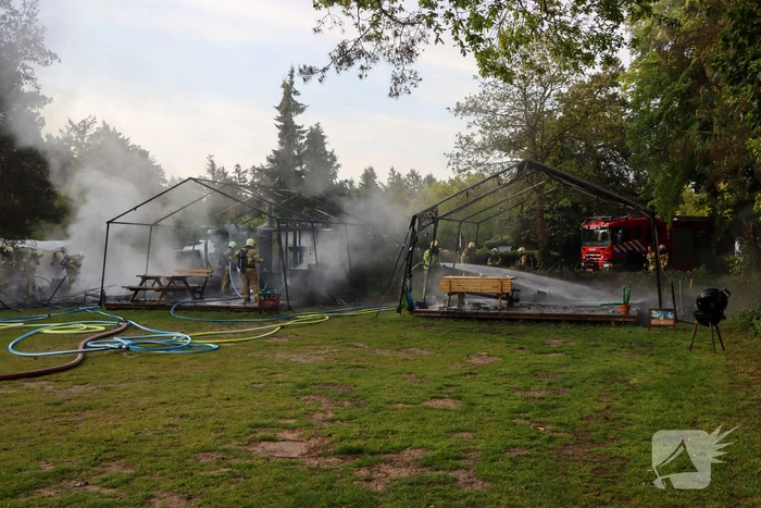 Aanhouding na hevige brand in drie glampingtenten
