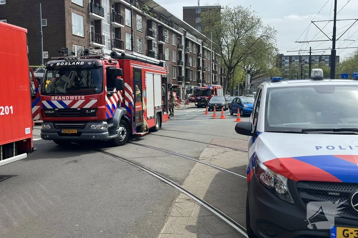 Versnijdingspand en meerdere vuurwapens aangetroffen na brand