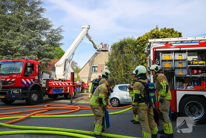 Uitslaande brand in woning