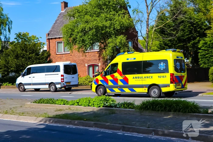 Scootmobiel aangereden bij oversteken