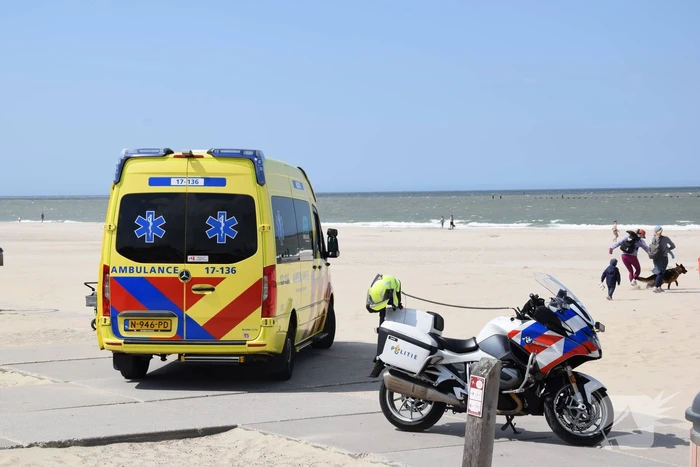 Lifequard ernstig gewond bij ongeval met waterscooter