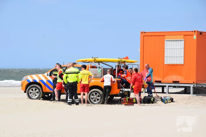 Lifequard ernstig gewond bij ongeval met waterscooter