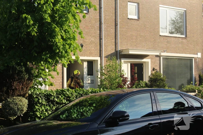 Brandweer ingezet voor keukenbrand, woningen ontruimd
