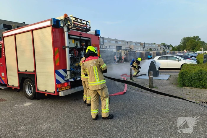 Brand in container snel onder controle