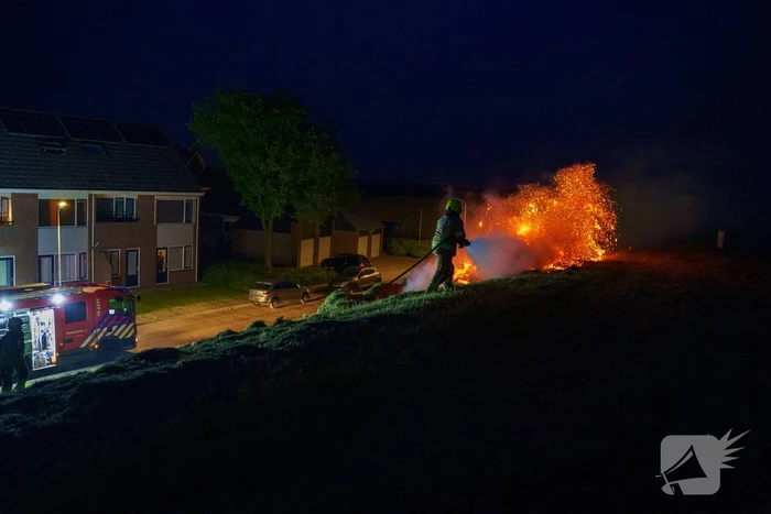 Bermbrand snel geblust