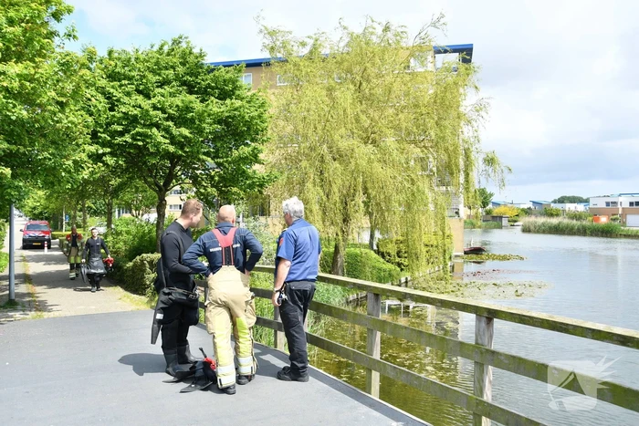 Brandweerduiker ingezet na losdrijvend bootje
