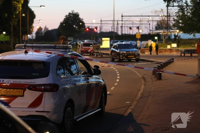 Arrestatieteam houdt verdachte aan in trein