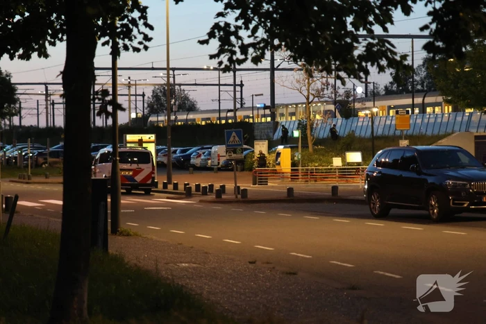 Arrestatieteam houdt verdachte aan in trein