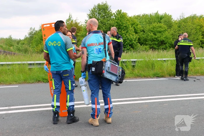 Ernstige aanrijding tussen twee voertuigen