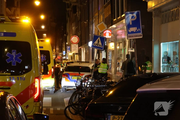 Arrestatieteam doet inval in woning