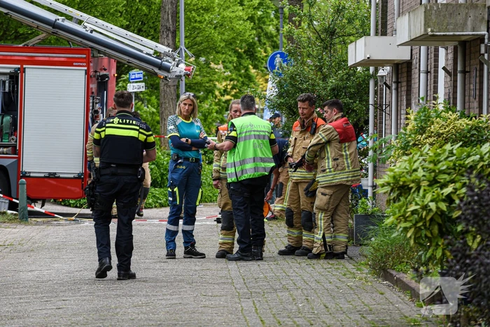 Overleden persoon uit water gehaald door brandweer