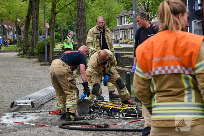 Overleden persoon uit water gehaald door brandweer