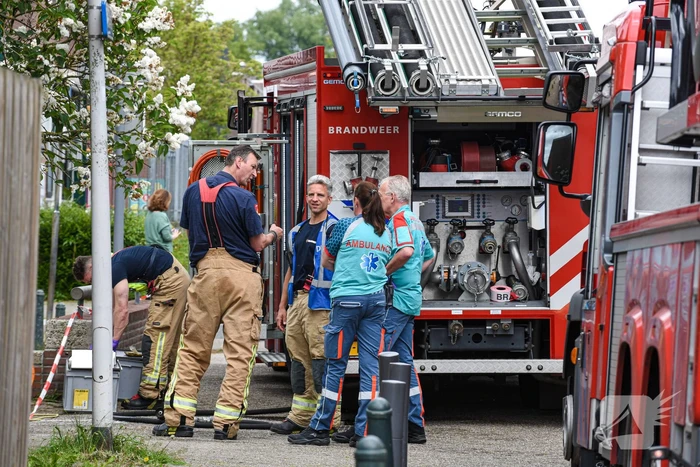 Overleden persoon uit water gehaald door brandweer