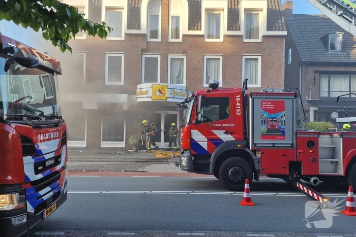 Flinke rookontwikkeling bij kantoorbrand