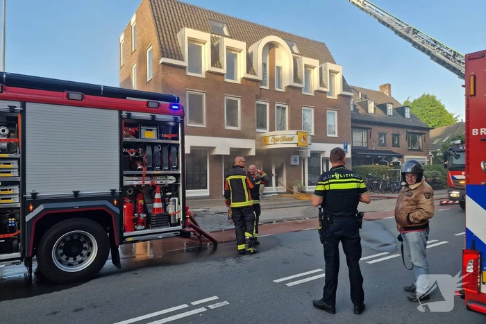 Flinke rookontwikkeling bij kantoorbrand