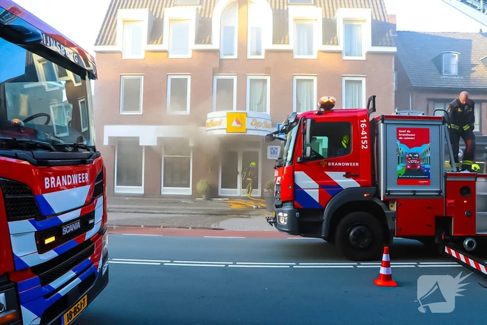 Flinke rookontwikkeling bij kantoorbrand