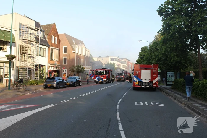 Flinke rookontwikkeling bij kantoorbrand